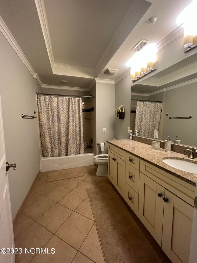 124 Walnut St Unit 203, Wilmington, NC 28401 Condo for Rent in