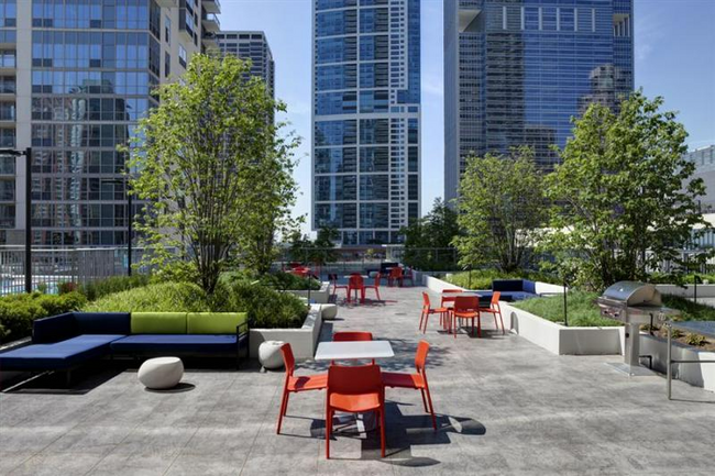Foto del edificio - 337 E Wacker Dr