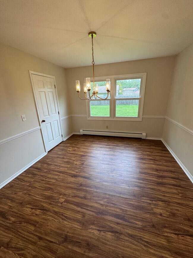 Building Photo - 5115 Louden Dr