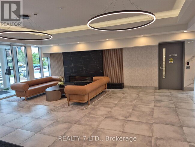 Photo du bâtiment - 705 Davis Dr
