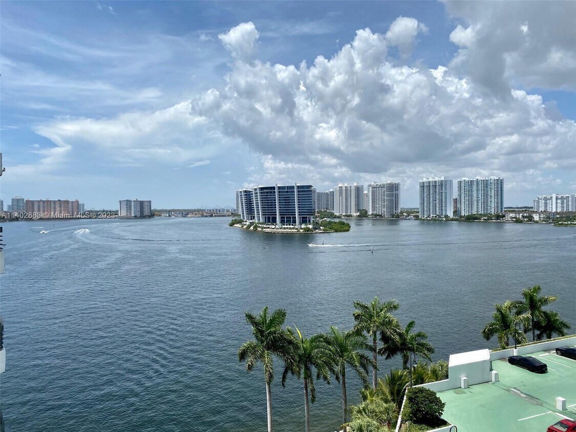 19101 NE 36th Pl Unit 1102, Aventura, FL 33180 Condo for Rent in