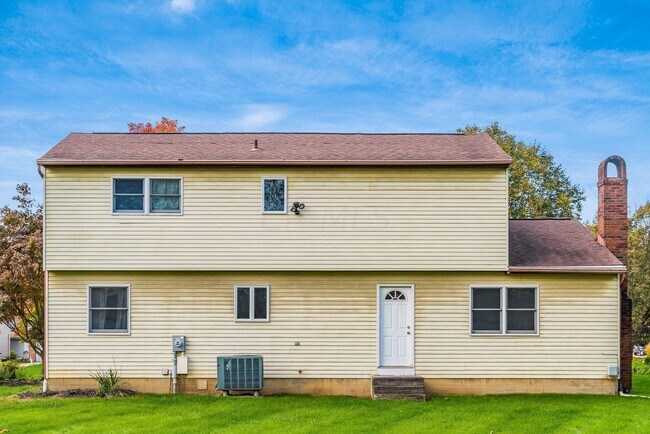 Building Photo - 5474 Rockport St