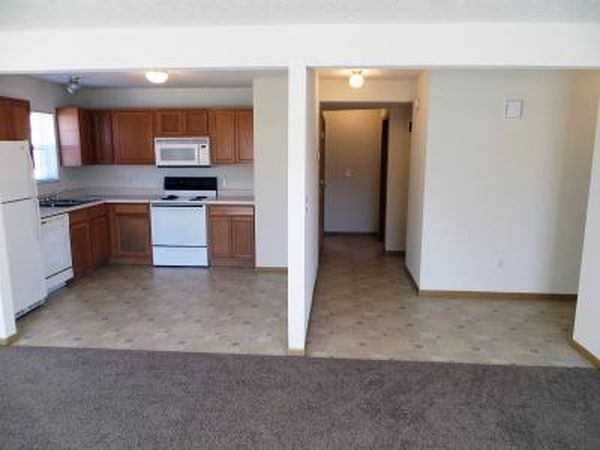 Foto del edificio - 2429 Lanes End Ln