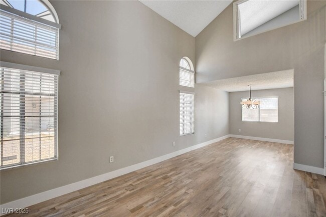 Foto del edificio - 1508 Winter Lily Ct