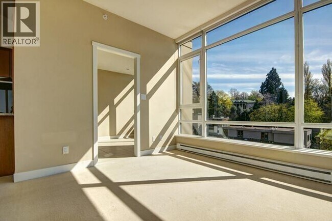 Photo du bâtiment - 1468 W 14th Ave