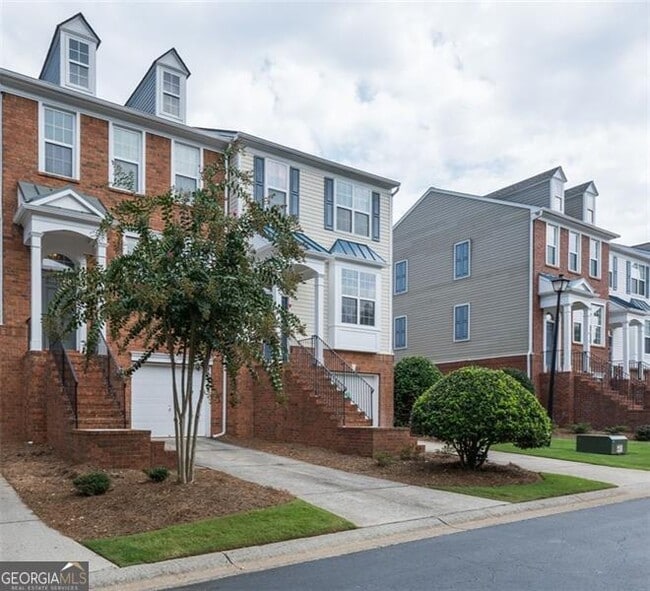Building Photo - 1369 Thornborough Dr