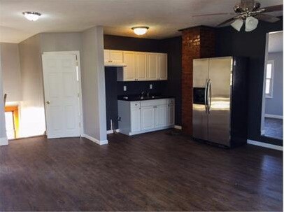 Cocina - 611 Tri-Plex