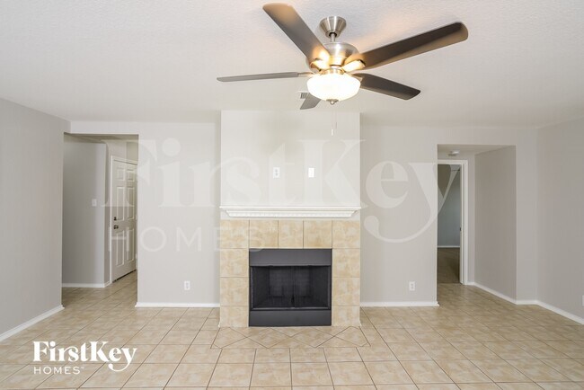 Foto del edificio - 11066 Barclay Point