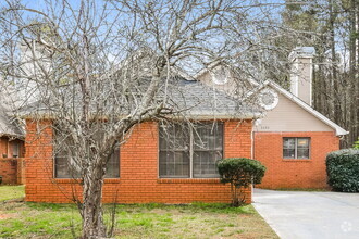 Building Photo - 3330 Salem Cove Dr