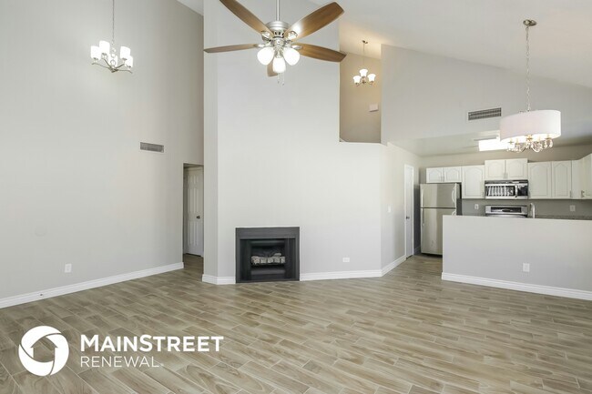 Foto del edificio - 6632 W Brown St