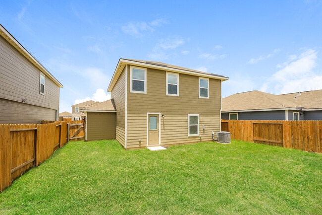 Foto del edificio - 7226 Lazy Cyn