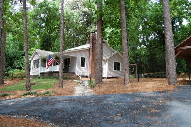 Foto del edificio - 733 W Rollingwood Rd