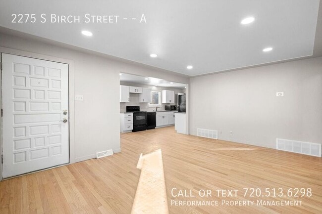 Building Photo - 2275 S Birch St