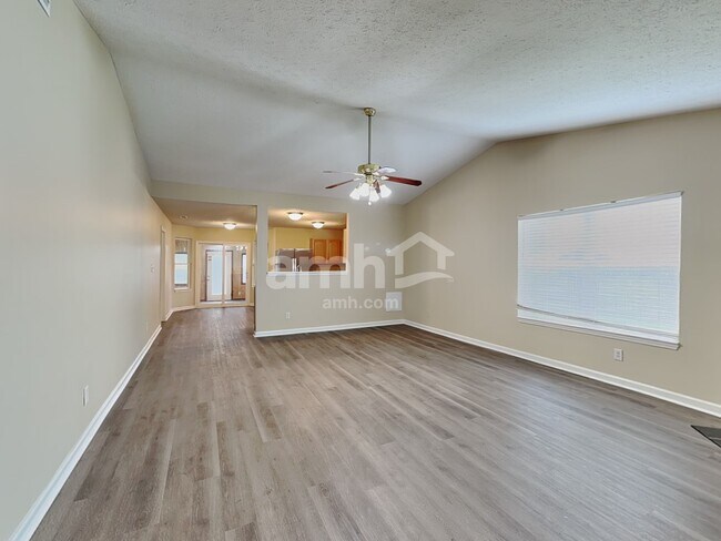 Building Photo - 1493 Brigade Cir