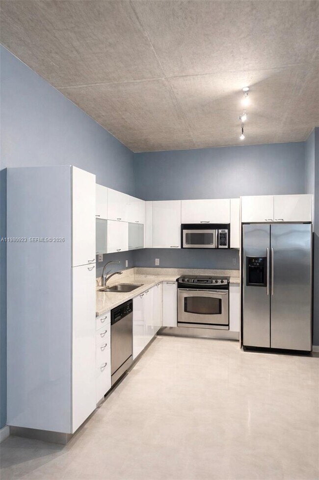 Foto del edificio - 234 NE 3rd St