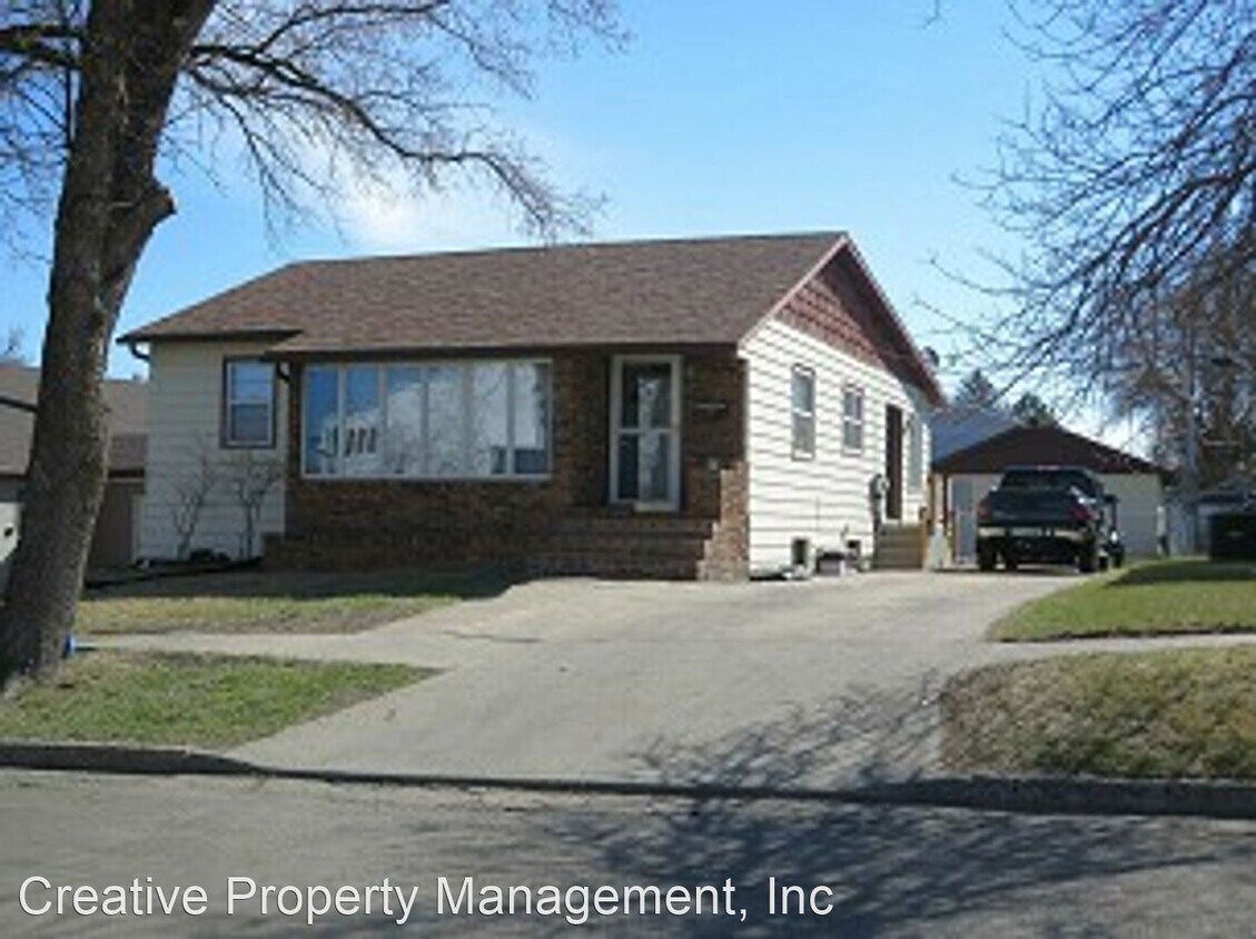 Primary Photo - 2 br, 1 bath House - 1111 1st St SW