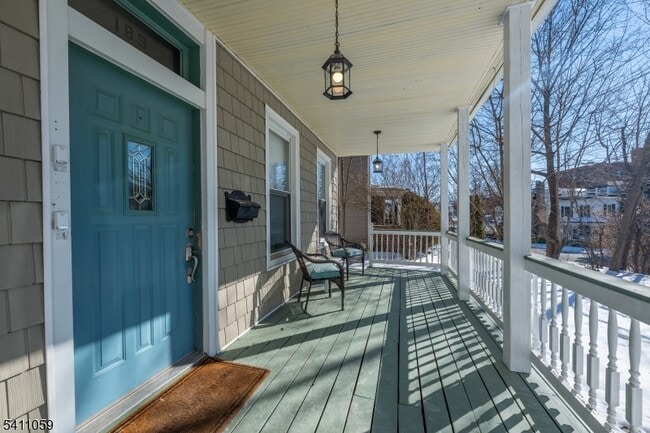 Building Photo - 189 Washington St