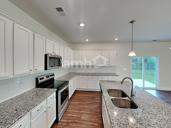 Building Photo - 4318 Spregan Way
