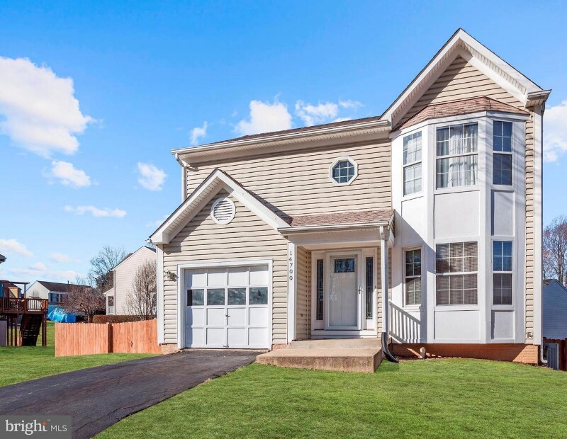 Primary Photo - 14700 Stratford Dr