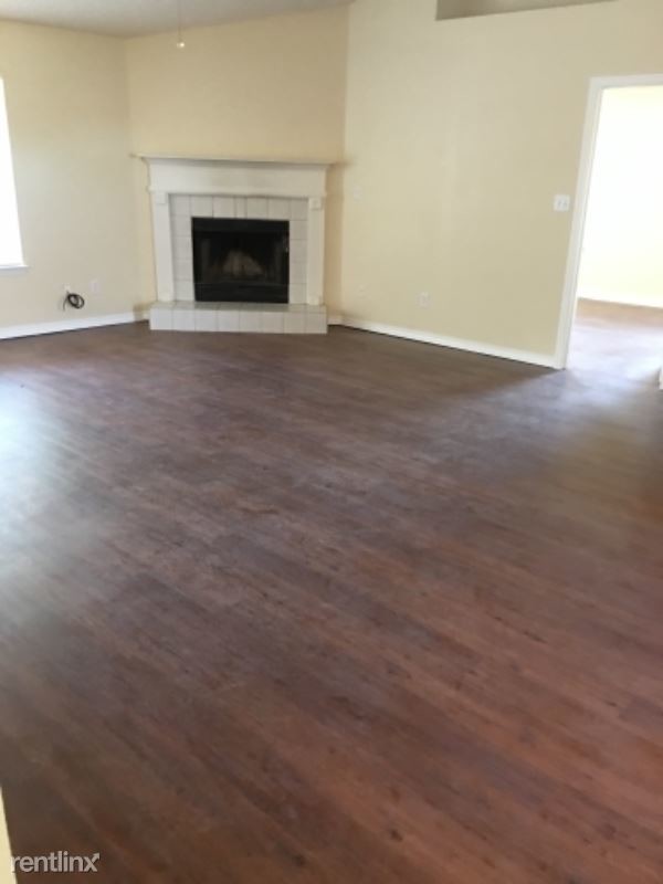 Building Photo - 3 br, 2 bath House - 11591 Balsam Court
