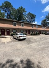 Building Photo - 100 14th Ave NE