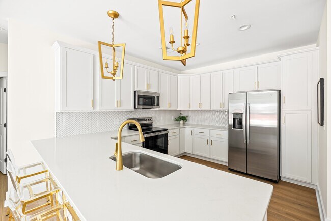 Building Photo - 420 Capstone Dr