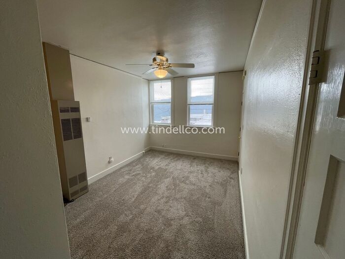 Primary Photo - Quaint Studio- Secured Building In the Hea...