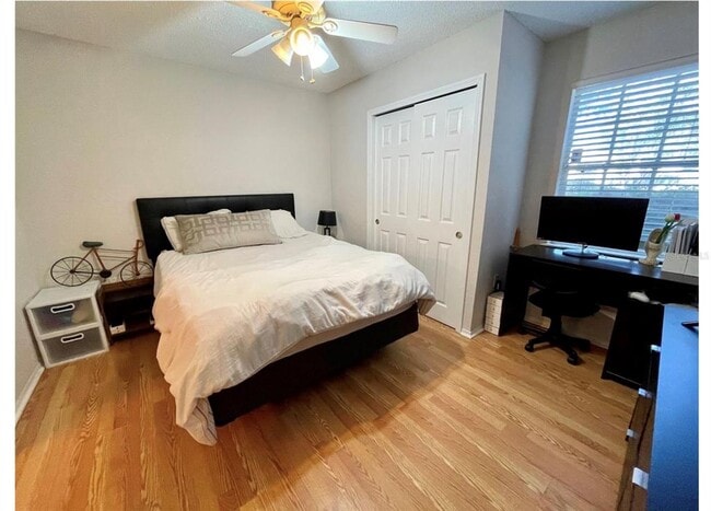 Foto del edificio - 3705 SW 27th St