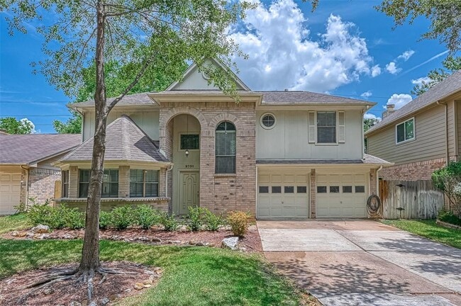 Building Photo - 2731 Lakefield Way