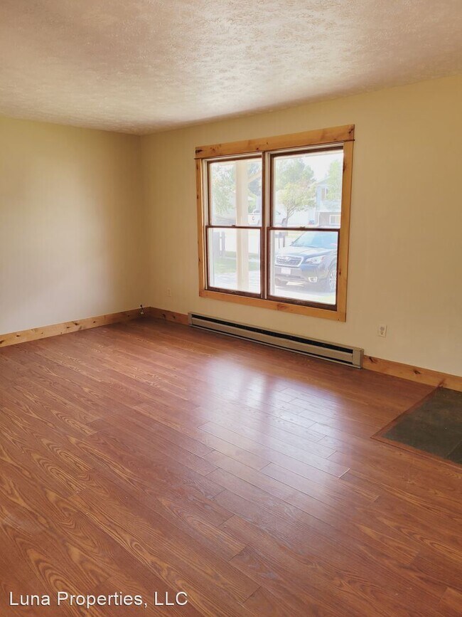 Building Photo - 4 br, 2 bath House - 302 N. Yellowstone Ave.