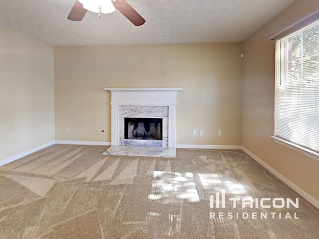Foto del edificio - 1040 Kirtley Way SE