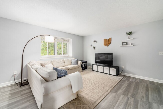 Foto del edificio - 4819 Middletowne St