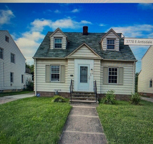 Front - 3778 E Antisdale Rd