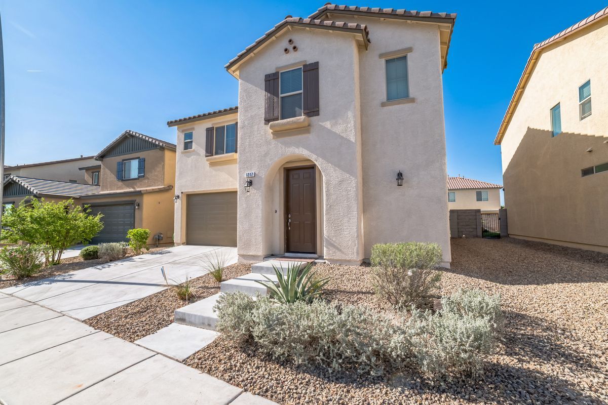 Foto principal - 1217 Alford Creek Ct