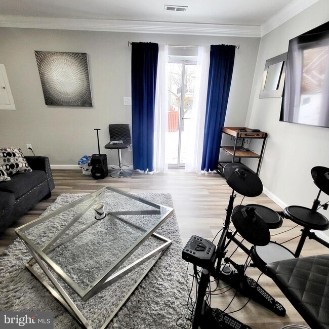 Foto del edificio - 9903 Cranapple Ct