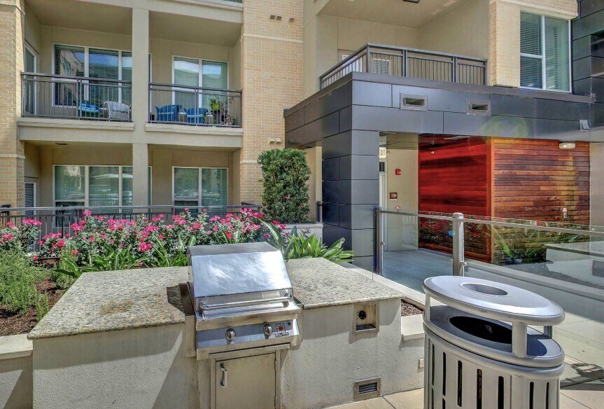 Foto del edificio - 2111 Westheimer Rd