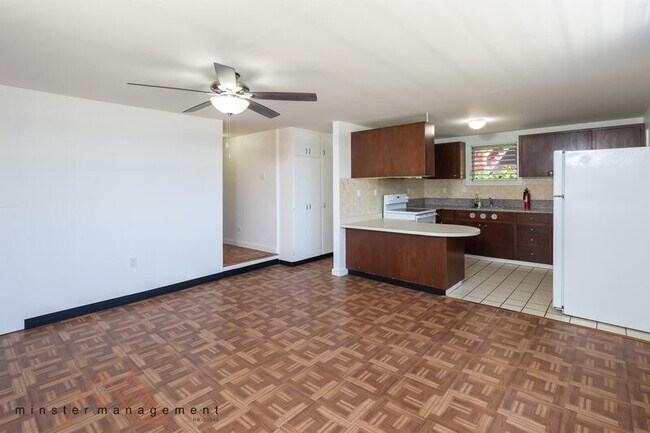 Foto del edificio - 2133 Metcalf St