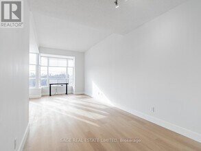 Building Photo - 485 Rosewell Ave