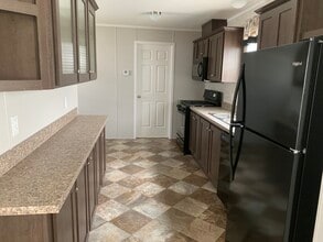 Building Photo - 316 Chevalier Dr