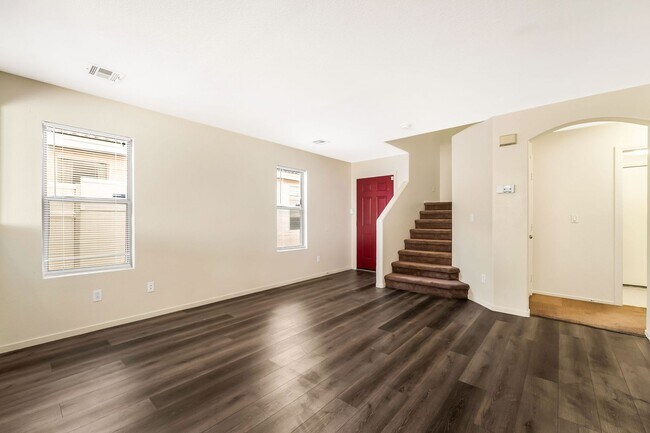 Foto del edificio - Modern Southwest Las Vegas Home with Fresh Upgrades & Inviting Open Layout!
