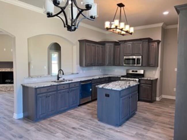 Building Photo - 1151 Green Wood Cir