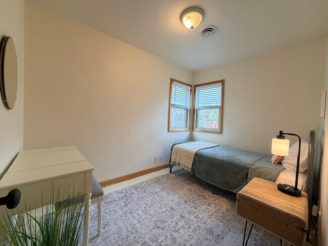 Foto del edificio - 405 S 12th St