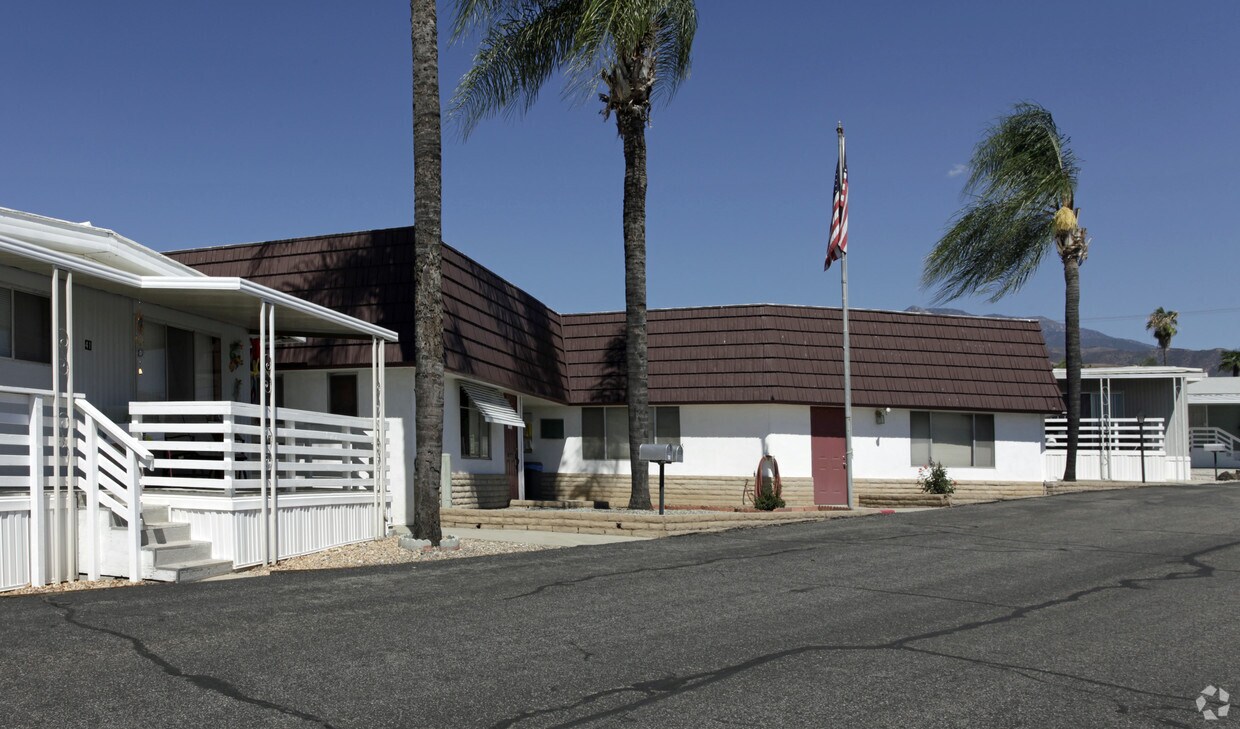 Primary Photo - Mount Vista Manufactured Home Community