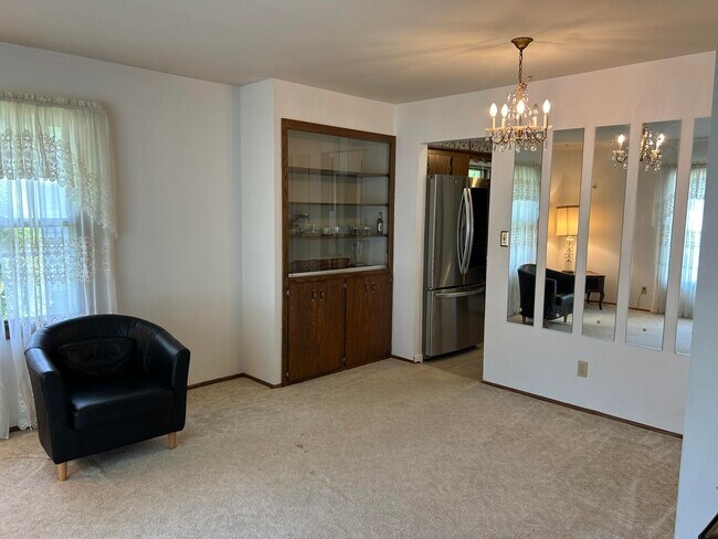 Foto del edificio - 5646 S 45th St