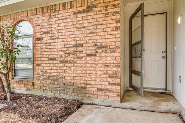 Building Photo - 5134 Worley Dr