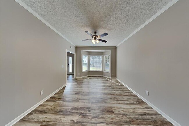 Building Photo - 302 Wind Ship Ct