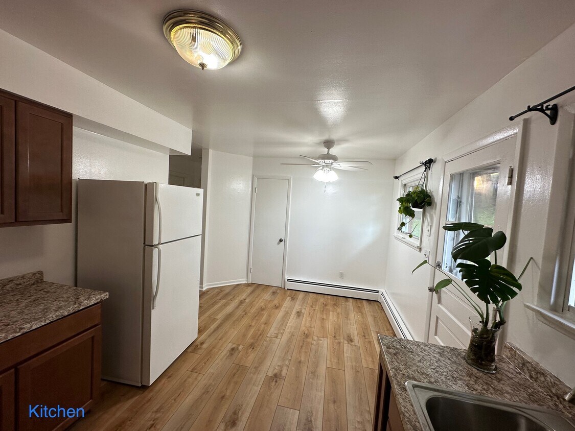 22 Grandview Ter Unit 22 Grandview Terrace, Rensselaer, NY 12144