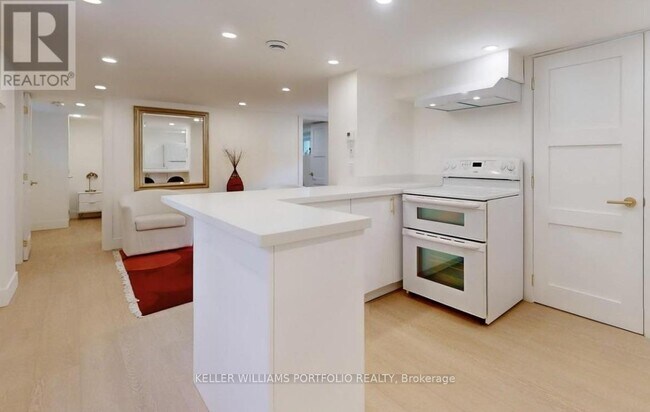 Photo du bâtiment - 22 Pitt Ave