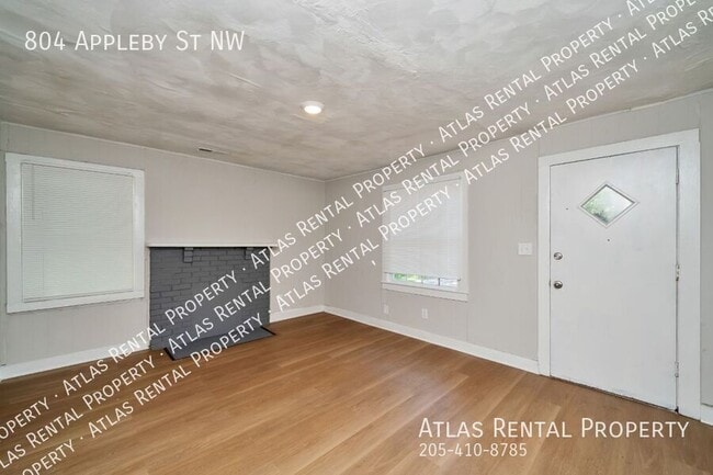 Building Photo - 804 Appleby St NW