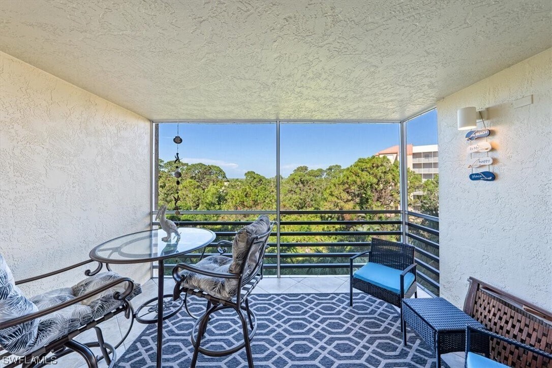 Foto del edificio - 15161 Cedarwood Ln
